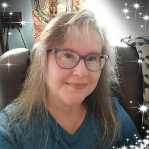 Meet your Posher, Pam